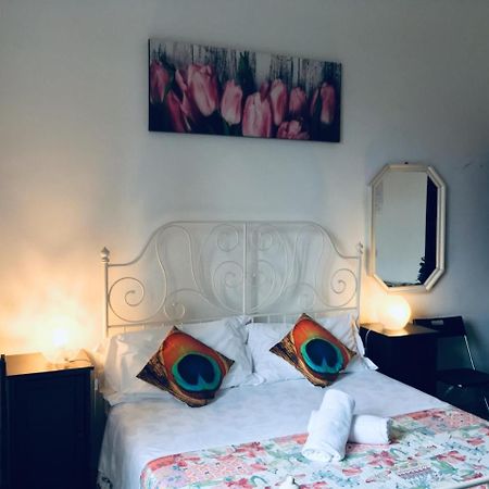 Giuly Guesthouse Róma Kültér fotó